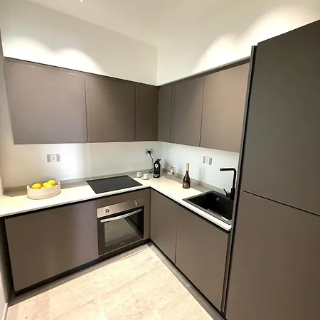 Apartament Carolaina *